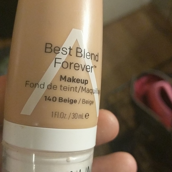 Almay Best Blend Forever foundation - Picture 2 of 2